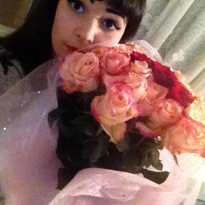 ve_lwc's profile picture. https://t.co/HQu61YwBE7