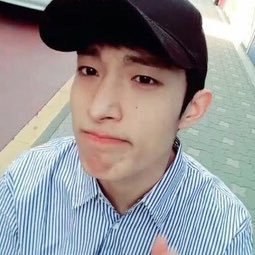 cuteseoku's profile picture. saved @dokyumed