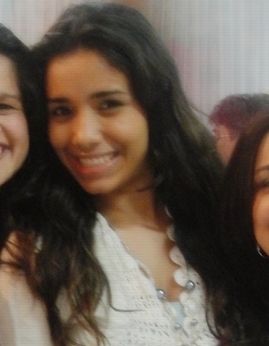 Oii.
* Cariioca, Flamenguista ;D
* 17 anos
* Viva a Vida Intensamente, ok *-*, Beijos ;*