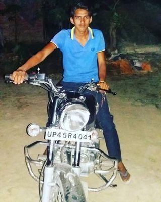 Amitver001's profile picture. 