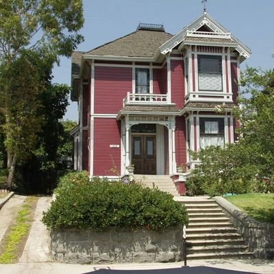 ThriceEmpath's profile picture. "It's not murder" I want to be reborn #ahsquote #ahshotel #carpediem •