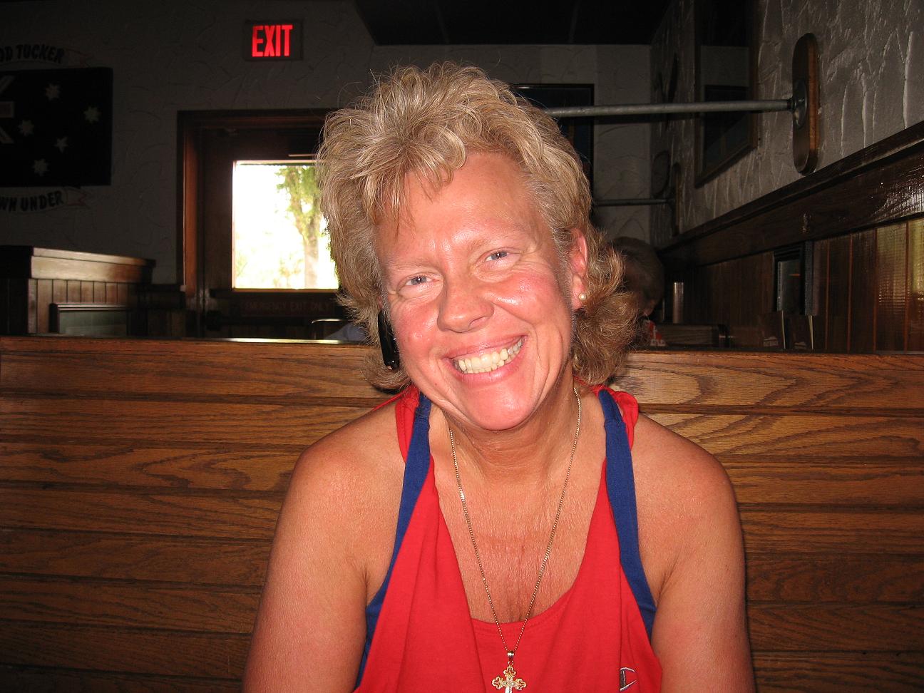 lcnavedo's profile picture. 