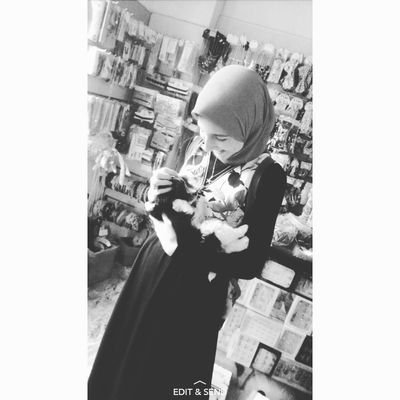 salwa_A_Hamdiii's profile picture. Directioner ❤ "harry styles "
15 y.o