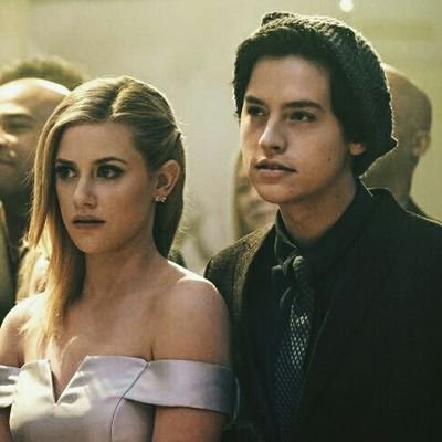 Primera y única cuenta en español sobre el ship de Bughead en #Riverdale