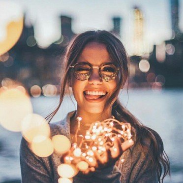 Perfil do blog homônimo, que trata sobre os encontros e desencontros das coisas do coração e da mente.