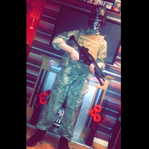 Small Streamer play any games on xboxone. Here to make friends
@princessrambeta son