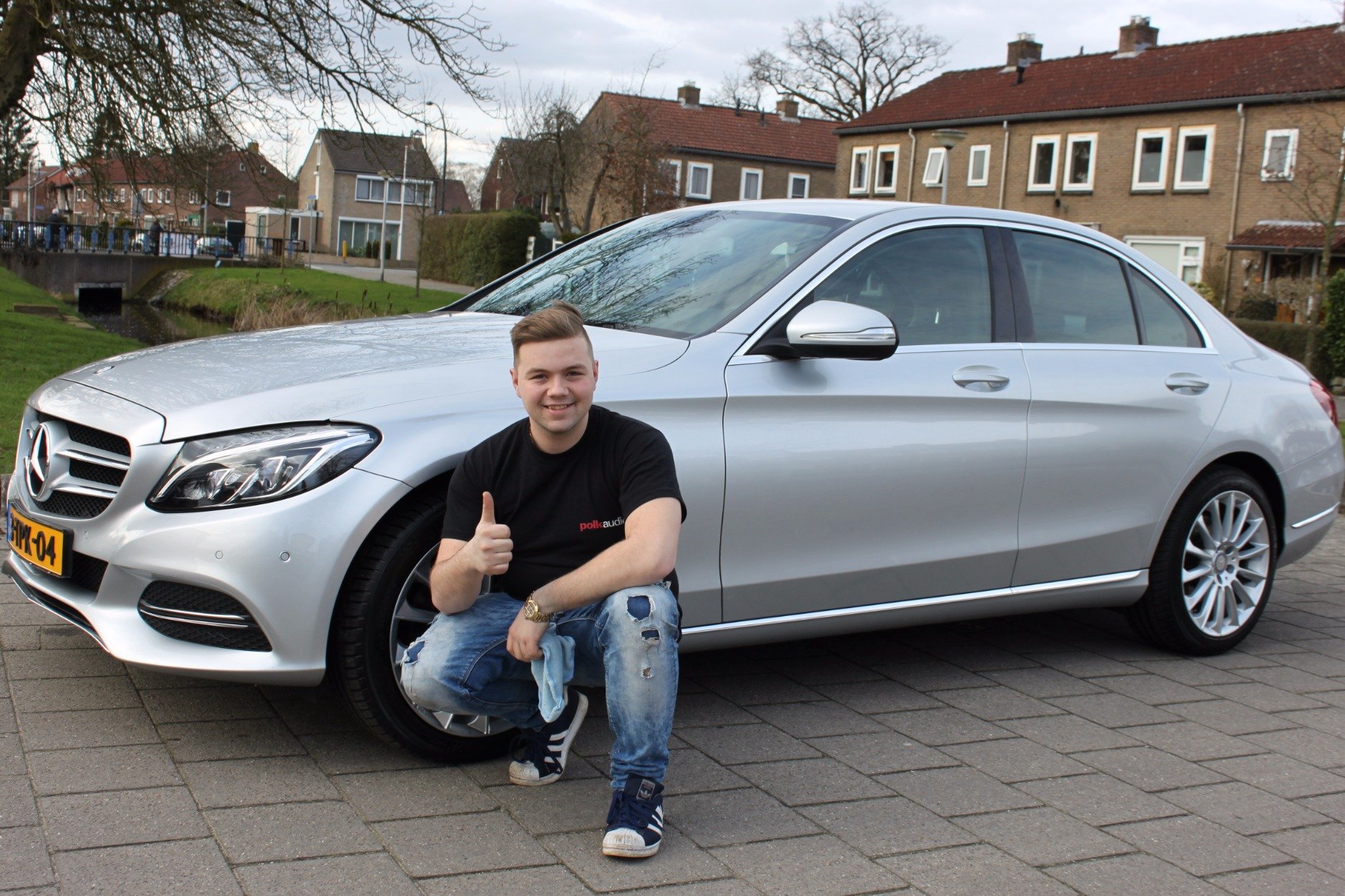 Auto Poetsbedrijf Topdrive
https://t.co/aqhRtCMshR