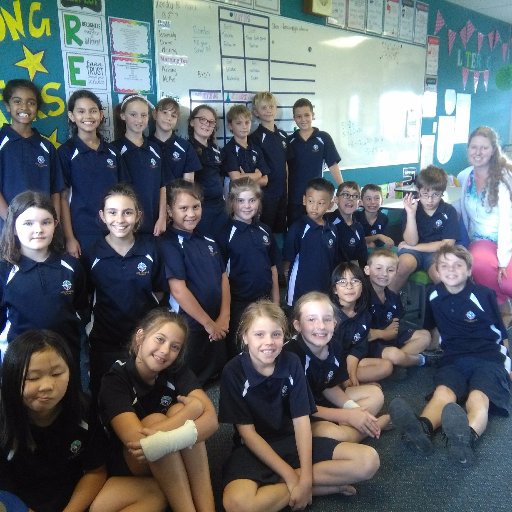 Mrs Lamason teaches the wonderful Room 24, a class of Year Five students at Gulf Harbour School.