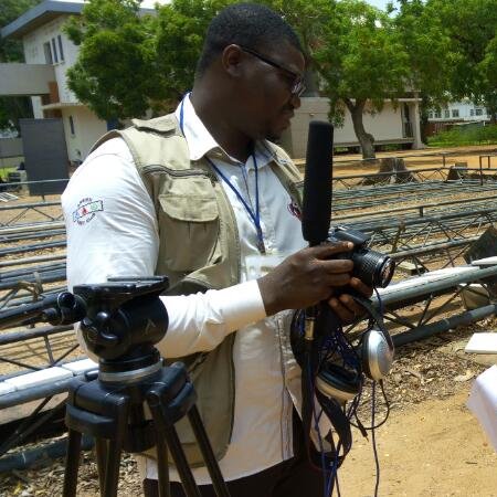 Journaliste - Communicant|
Correspondant de l'agence turque Anadolu au Togo| Négociateur en chef des journalistes du privé au Togo pour la convention collectiv