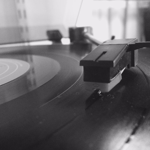 New Music Blog: https://t.co/bz0LRapwef
Talking about “Girls Who Play Guitars