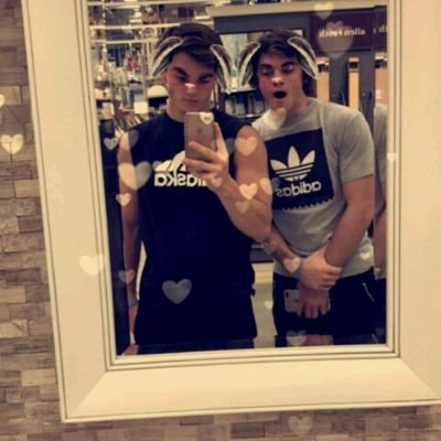 I love E & G❤, I can't wait to meet you guys one day❤, Ethan Dolan❤, Grayson Dolan❤, 1999❤, Fan account❤, Follow your dreams❤, and follow me for a follow back❤