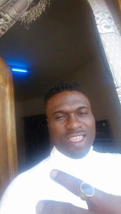 Kingsle45925348's profile picture. 