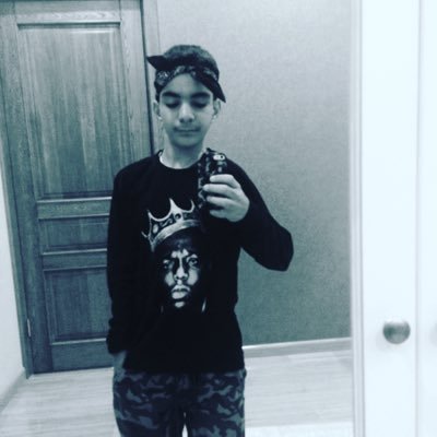 AregTGG's profile picture. Guy who kinda  makes Videos on YouTube Armenian           Chanell Name : Hayeren  Gaming Chanell