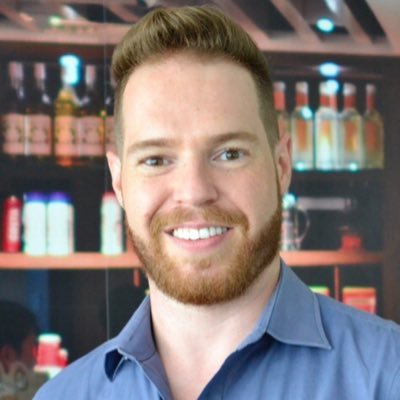 From Brazil, São Paulo Empreendedor, Empresário, Consultor de marketing PME e Palestrante. #studiodoze #conexaoempreendedora #empreendernavidareal👇🏻