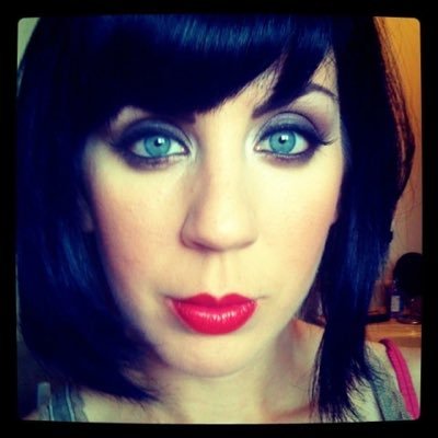 LisaLambertus's profile picture. Self Taught Artist/Painter/Wife/Mother/Lover of all things artsy and creative. https://t.co/AWVS8fPMRb