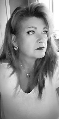 Originally from Portsmouth Virginia. Moved to TX 2016. I am loving life. Mom to an amazing daughter.