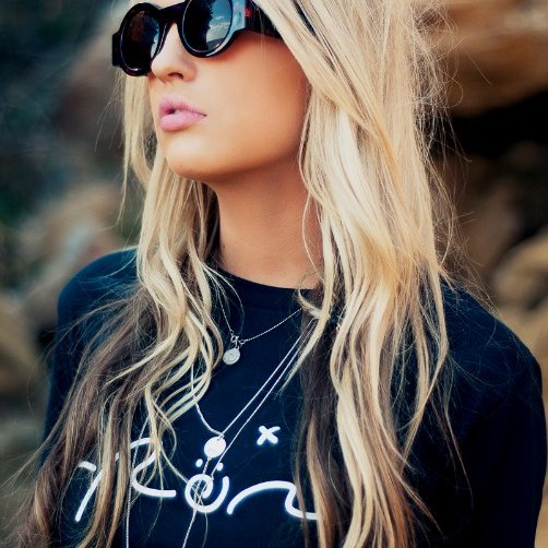 rona_simson's profile picture. My life my movie