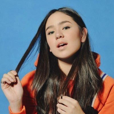 LoveforMikeeQ's profile picture. 