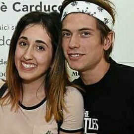 3-11-16
11-04-17
13-05-17
benji e fede idoli💓