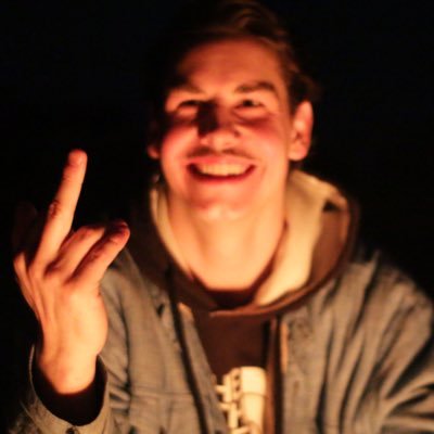 classy_connorG's profile picture. fuck a bio