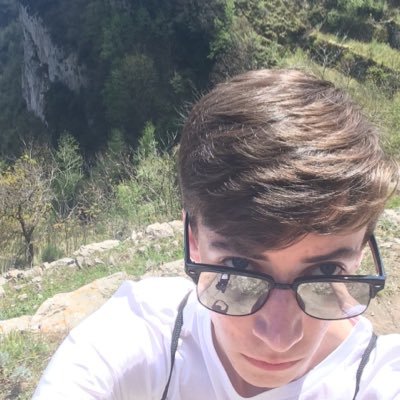 Peter_O_Flynn's profile picture. I love social media because it helps me keep in contact with the friends I don't have.