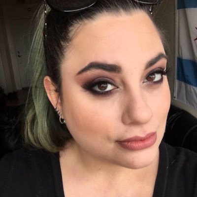 beepbeepbean's profile picture. Sturdy broad 💅🏼