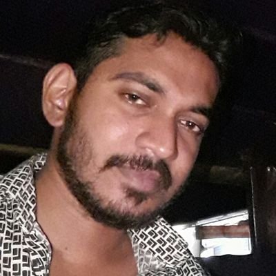 ഇരുട്ടിലൂടെ അലയുന്ന ഒരു ഏകാന്ത പഥികൻ
