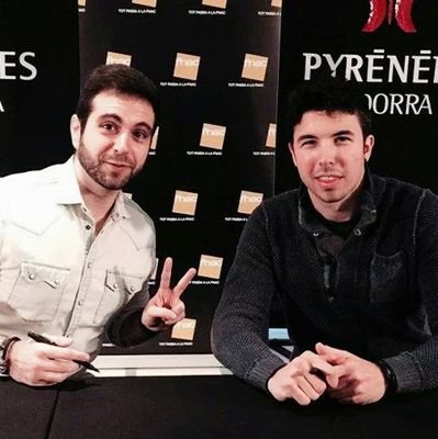 heidi_z4's profile picture. 18. Wigetta & Johnlock . . . 🌈

 "No hay nada imposible, porque los sueños de ayer son las esperanzas de hoy y pueden convertirse en realidad mañana." 💎💜