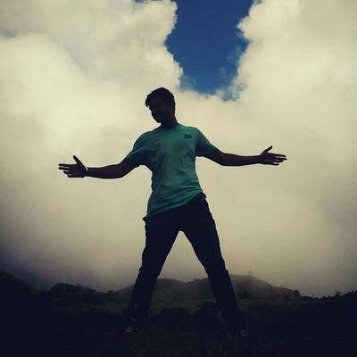 prashantmudhol's profile picture. I am the type of person who wants to get good grades but doesn’t want to study :)