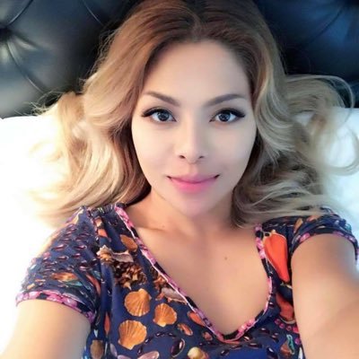Asia Agcaoili - Filipino, KIWI, Dutch 👏🏻🥰, Idealistic with a progressive approach; Artist; loves to laugh, hugs and cuddles. 🤗🧸💋💃🎂