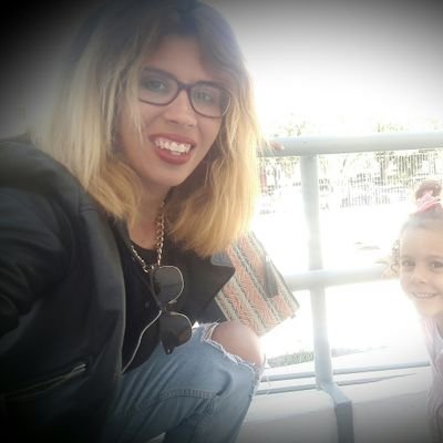 lfespinel's profile picture. Milanisima hasta  la medula ❤  Somos de quien nos trata bien, nos hace reír, y nos quiere bonito... no hay más