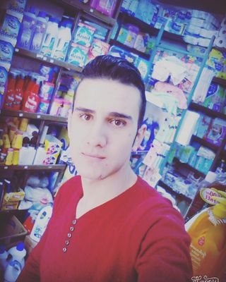 RaedRifai10's profile picture. واعـترف اانني 'شديد المزااججيهہ'

      اذا حححزنت ما يضحڪني مُهرج

     واذا ضحڪت ما يسڪتني حححااقد