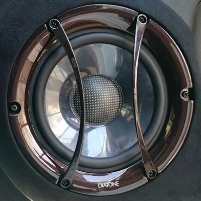 TIIDA178's profile picture. オーディオ卒業しました。と言ってからアンプ買ったりで結局出来てません。