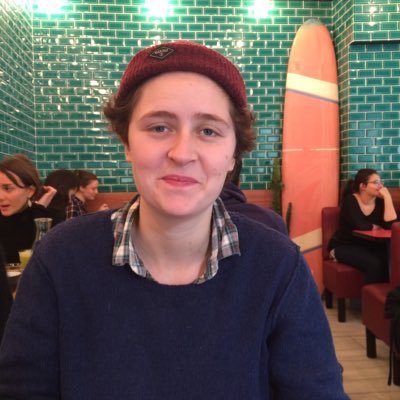 alexiagf33's profile picture. 