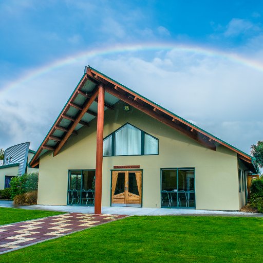 Ko Te Kura Kaupapa Māori o Te Whānau Tahi tēnei e mihi nei ki a koutou katoa!