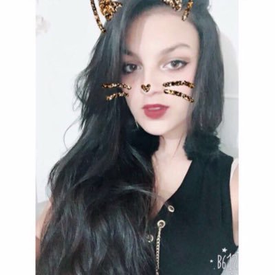 Niña naranja!