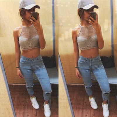 Anyelinapc16's profile picture. 