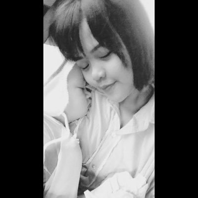 lilGmaam's profile picture. G's
. . 
full time mom X working home mom