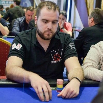 ertitojazz's profile picture. Jugador de póker profesional y adicto al whisky. ''Como nos ponemos para una vez que nos juntamos'' ''Un, dos, tres, duerme'' ¡¡SAN MATEO RULES!!