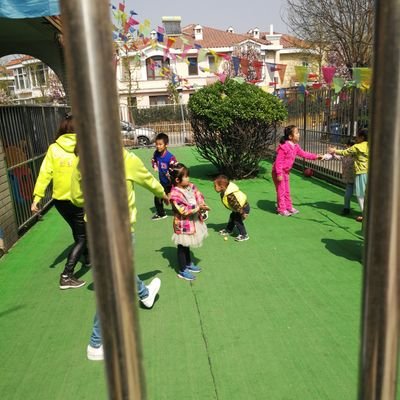 LiJiqimao1975's profile picture. 铁木耳