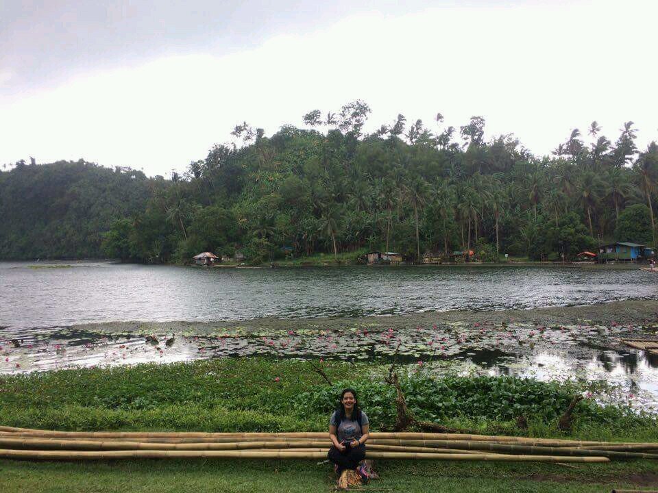 dian_almeron's profile picture. “Fall seven times, get up eight.”