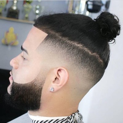 Posting dope Hair Cuts across Twitter for you to enjoy. Got a dope haircut you want to share? DM us! We WON'T EVER RT irrelevant tweets on your timeline so⬇️