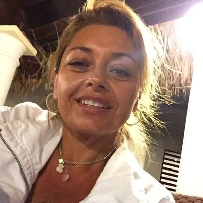 marcematuranaf's profile picture. mamá de una osita, Trini y casada con un oso, mago e ingeniero. AMO A LOS ANIMALES🐾🐾🐾🐾