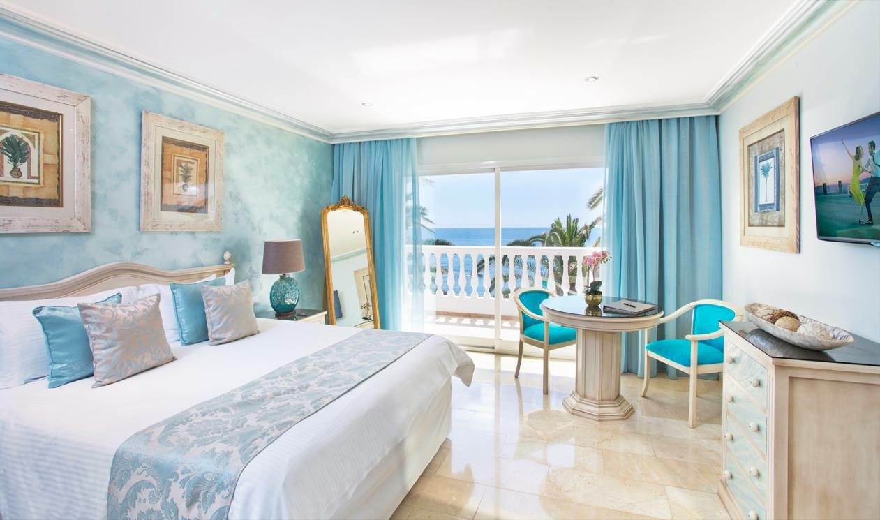 El Oceano Beach Hotel, Restaurant & Spa

The Coasts No1 Beach Front Venue
Paradise, really is, closer than you think!