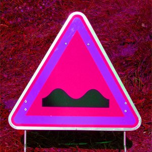 OddJeane's profile picture. Pas sûre qu'il faille en rajouter.