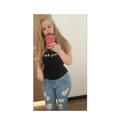 Trying new things in life and some of it doesn't have you in it.
Beginner youtuber😌