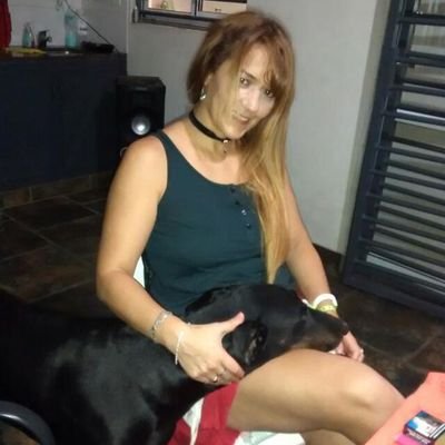 LizzyAcher's profile picture. Técnica Superior d Sistemas 
Ex integrante d grupos musicales