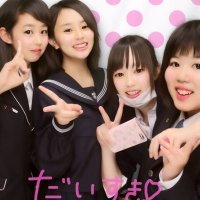 玲奈 (@xfb8s5ui) 's Twitter Profile