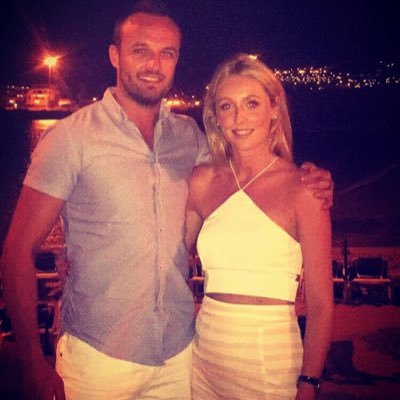 Aoife_Coyle's profile picture. ☘︎  𖠋𖠋𖠋  ♡  ✈︎  ☼  ⚭