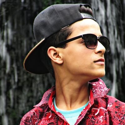 KanishakSharm20's profile picture. Guitar